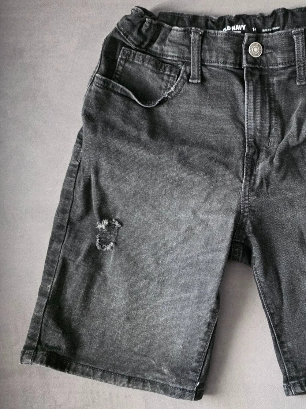 Old Navy Boys Denim Jean Shorts Size XL (14–16) – Excellent Condition